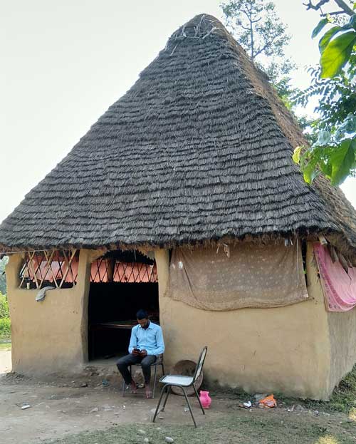 simple-huts